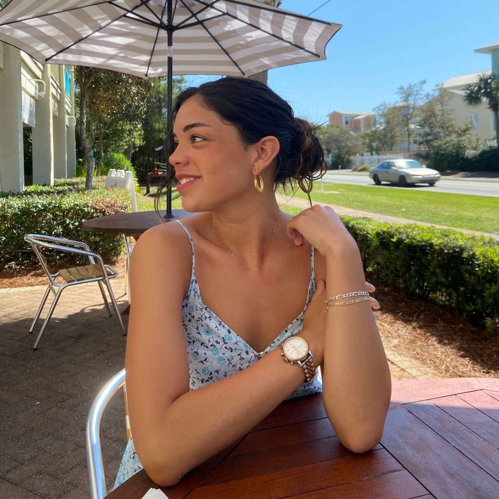 Meet your Posher, Rebecca